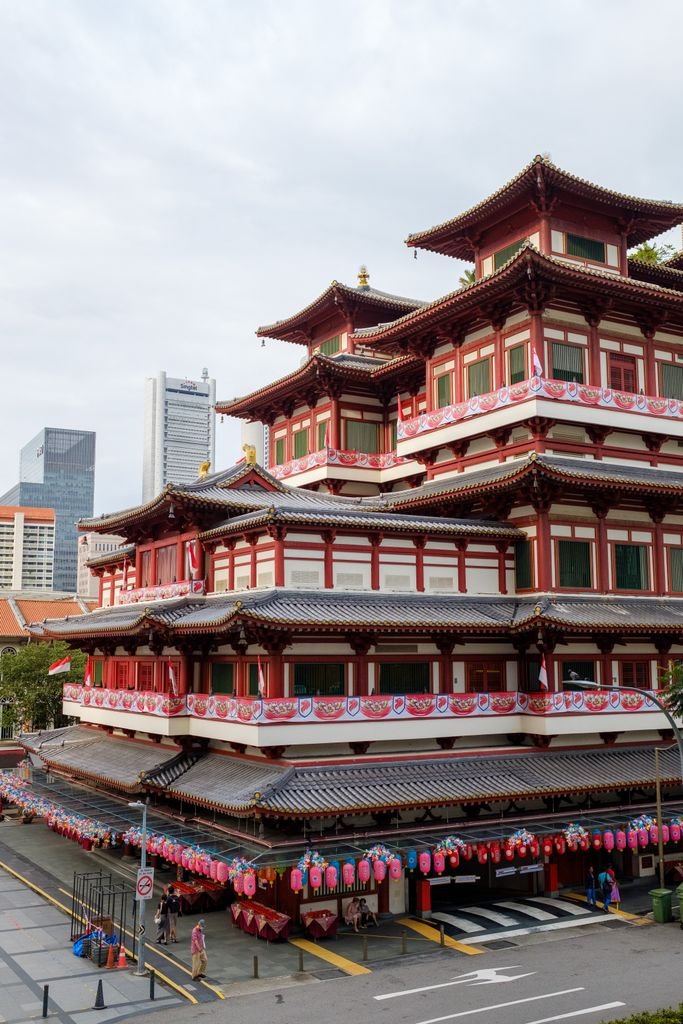 Vesak Day Singapore — Buddha Tooth Relic Temple